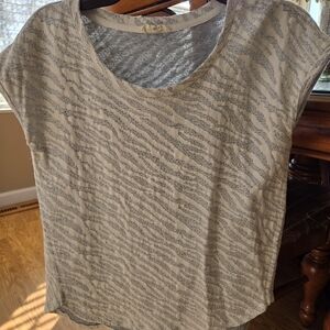 Jane and Delancey Cream and Gray Textured Blouse